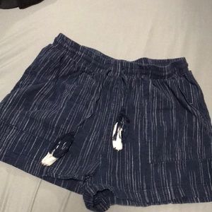Blue shorts good for summer looks